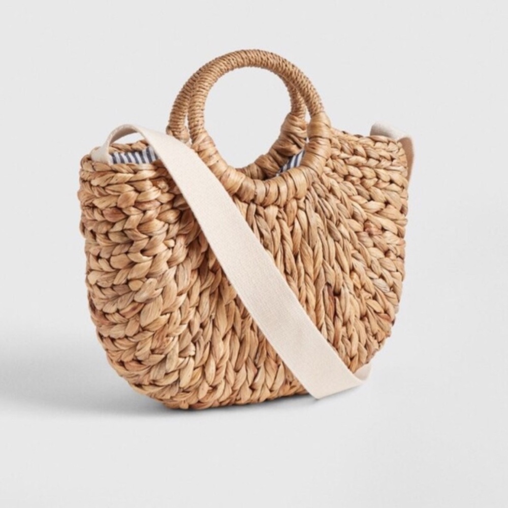 GAP Woven Straw Crossbody Bag with Cream Strap